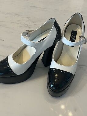 Ellie Black and White Mary Jane Platform Heels